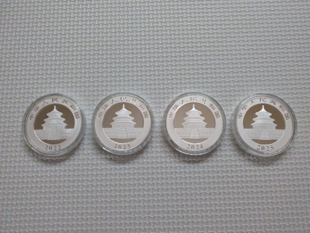 パンダ銀貨裏